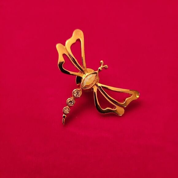 Avon Vintage Signed Gold Plated Crystal Brooch Pin - Picture 1 of 3